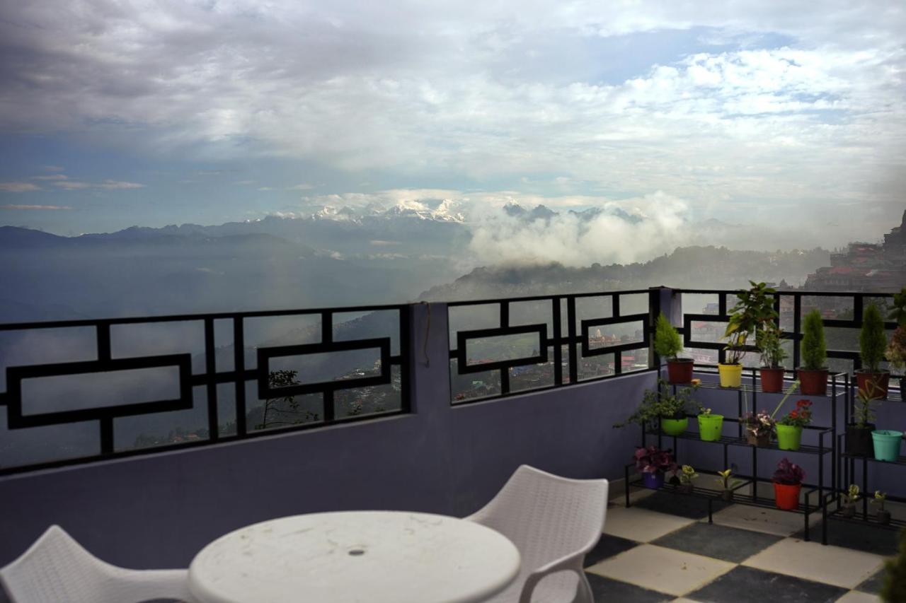 Hotel Hill Queen Near Sherpa Gumba Darjeeling Mall 5 Min Couple Friendly Exteriér fotografie